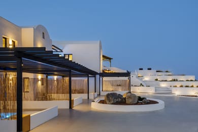 Ble Suites Santorini