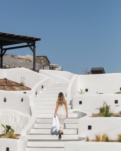 Ble Suites Santorini