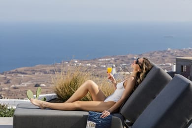 Ble Suites Santorini