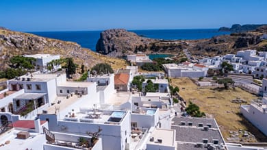 Bliss & Heritage Luxury Suites - Image 6