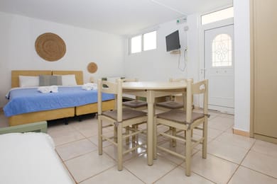 Standard Room | Semi-basement | 43m2