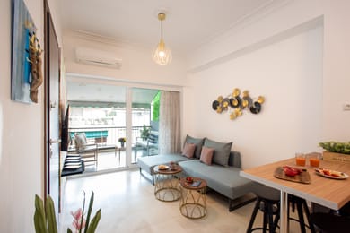 Blue Ark Boho Stay at Acropolis - Image 4