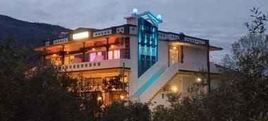 Blue Bay Beach Hotel - Image 3