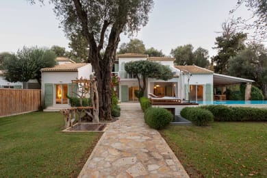 Hadley Villa