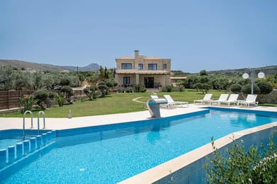 Aliza Villa