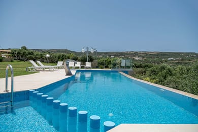 Aliza Villa