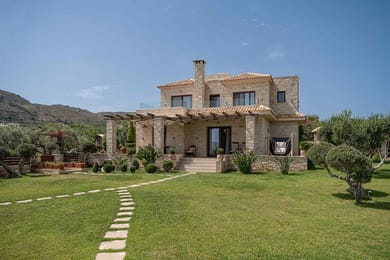 Aliza Villa