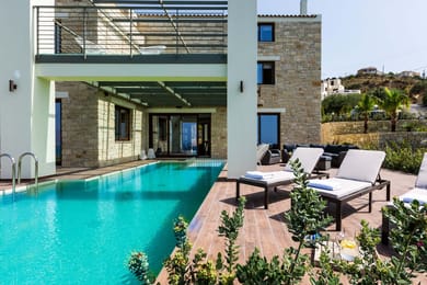 Esmae Villa