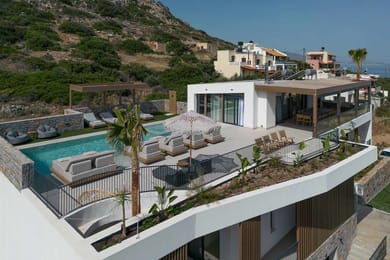 Melanthea Villa