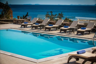 Minoas Villa