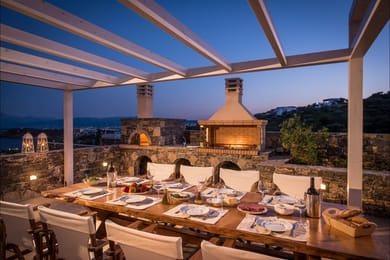 Minoas Villa