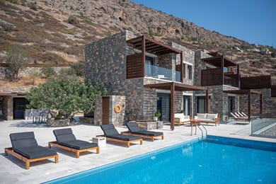 Neoma Villa