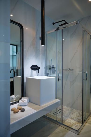 Blue Dream Palace - Image 4