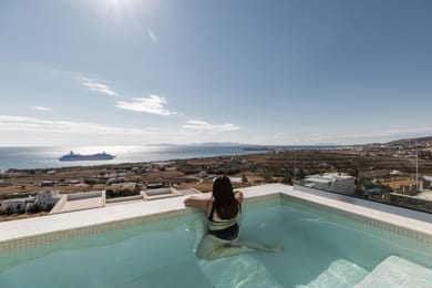 1 Bedroom Sea View Suite with Sharing Pool “Aqua”