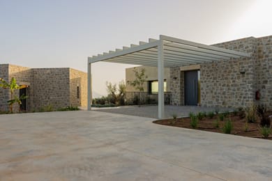 Irida Villa