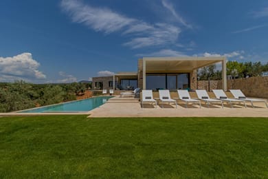 Naya Villa