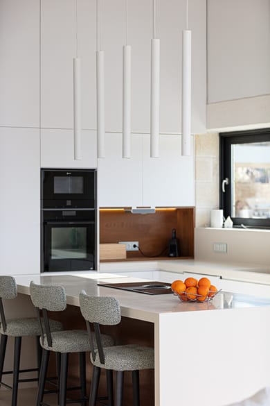 Blue Olive Luxury Villa - Image 6