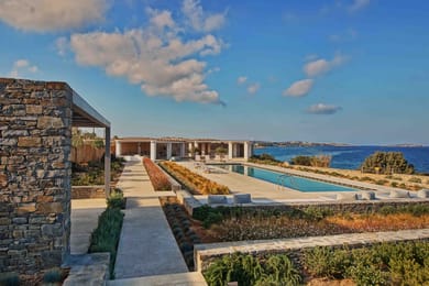 Amaryllis Villa