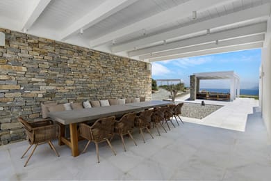 Anya Villa