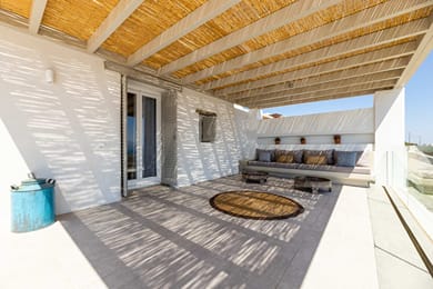 Hollis Villa