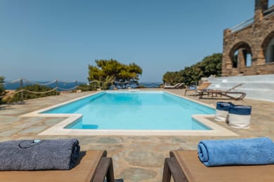 Ocyrhoe III Villa
