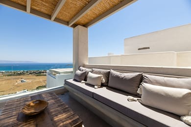 Clementine Villa