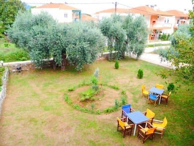 Blue Sky Apartments - Image 3