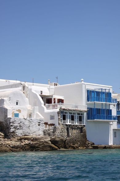 Bluetopia Suites Mykonos - Image 3