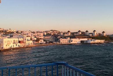 Bluetopia Suites Mykonos - Image 6