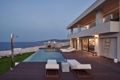 Blue Icarus Villa