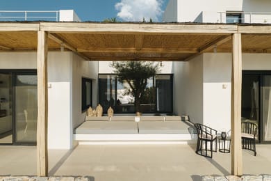 Shoreleaf  Villa