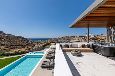 Scarlet Villa