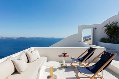Claudette Villa