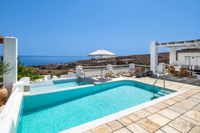Mistral Villa