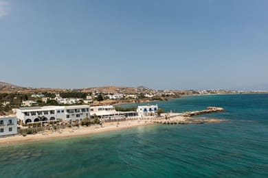 Blue Waves Suites & Apartments Paros - Image 3