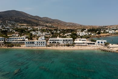 Blue Waves Suites & Apartments Paros - Image 4