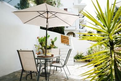Two Bedroom Apartment with Garden (Vouliagmeni Stylish Homes)