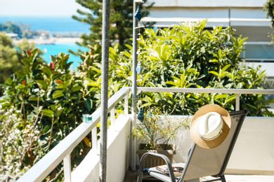 Two Bedroom Sea View Apartment with Garden (Vouliagmeni Stylish Homes)