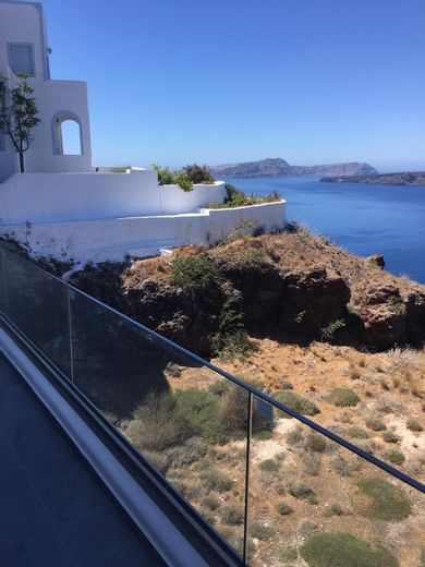 Junior Suite with Caldera View