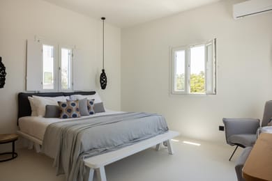 Deluxe One Bedroom Suite Sea & Sunset View