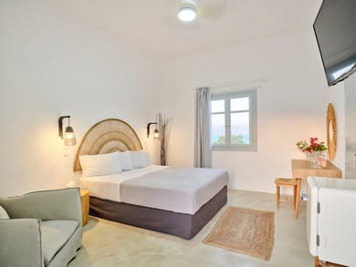 Bonatsa Beach House Kimolos - Image 5