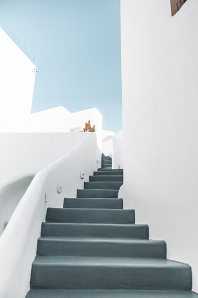 Boutique 88 Fira - Image 4