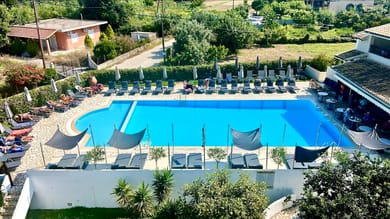 Bruskos Hotel & Suites - Image 4