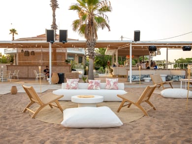 Buka Sandy Beach - Image 6