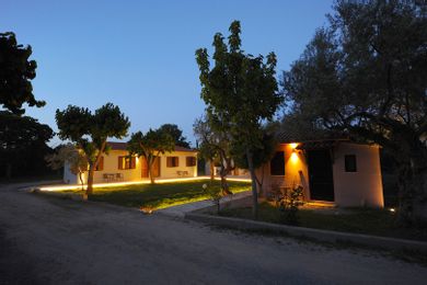 Castle View Bungalows Lakonia - Image 3