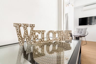 Athens Syndagma ermou studio - Image 2