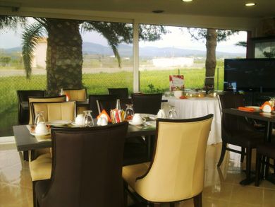 Irida Resort Suites Kyparissia - Image 7