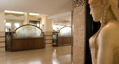 Best Western Plus Plaza Hotel - Image 3