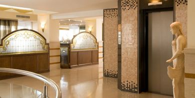 Best Western Plus Plaza Hotel - Image 4