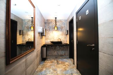 Best Western Plus - Premium Inn Hotel - Image 6